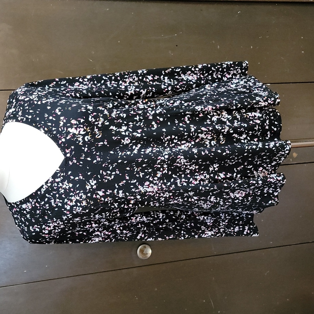 NWOT Long sleeve dress casual top